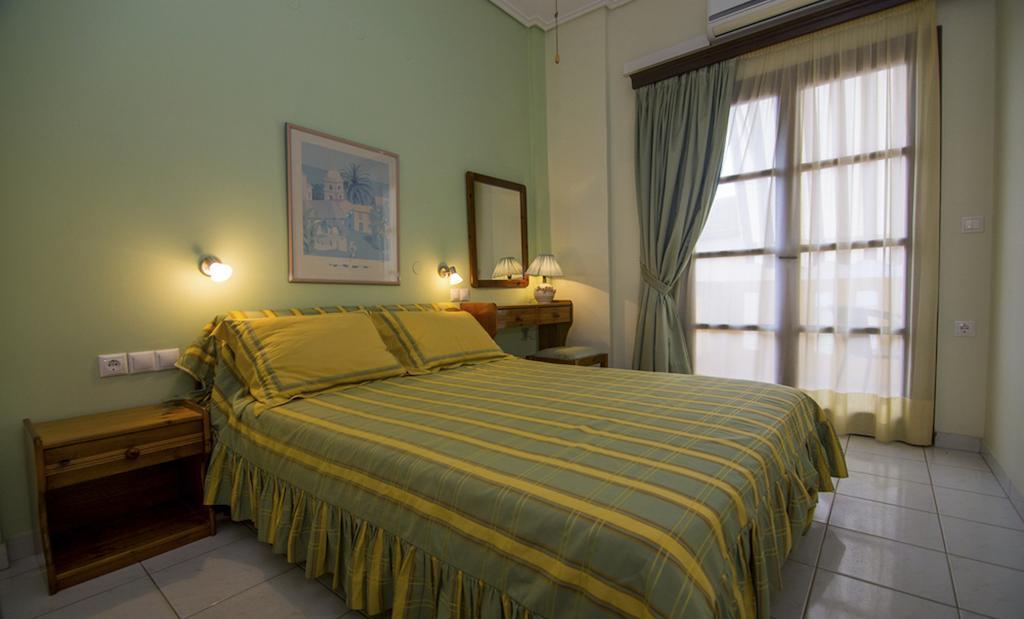 Asterias Studios & Apartments Kalyves Oda fotoğraf