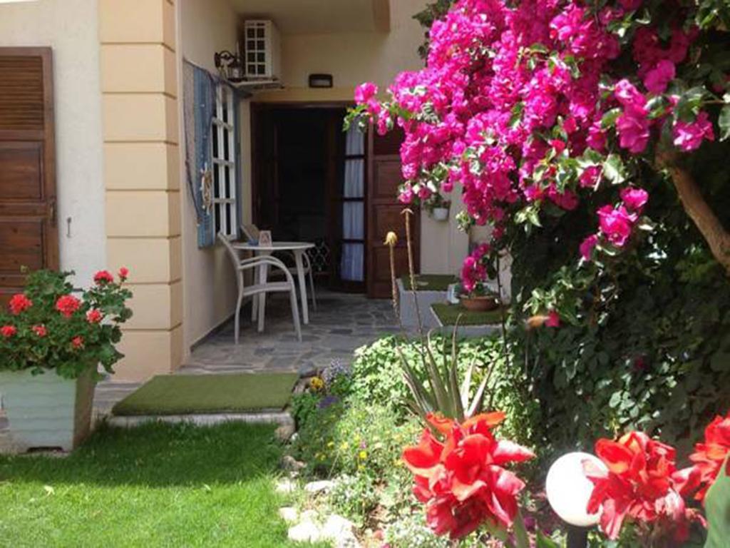 Asterias Studios & Apartments Kalyves Dış mekan fotoğraf